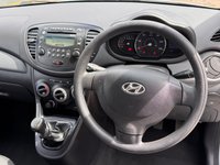 USED 2012 12 HYUNDAI I10 1.2 Classic Hatchback 5dr Petrol Manual Euro 5 (85 bhp) LOW MILES + FSH + LOW TAX + 1OWNER + IDEAL  FIST CAR