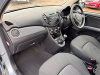 USED 2012 12 HYUNDAI I10 1.2 Classic Hatchback 5dr Petrol Manual Euro 5 (85 bhp) LOW MILES + FSH + LOW TAX + 1OWNER + IDEAL  FIST CAR