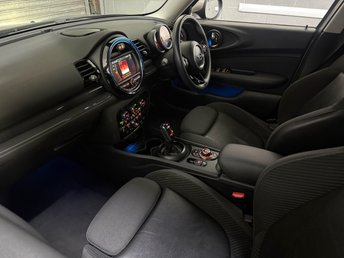 View our MINI CLUBMAN