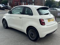 USED 2022 22 FIAT 500E 42kWh Icon Hatchback 3dr Electric Auto (118 ps) ELECTRIC AUTO -- NAV -- CAR PLAY -- CRUISE -- PARKING SENSORS