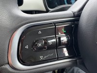 USED 2022 22 FIAT 500E 42kWh Icon Hatchback 3dr Electric Auto (118 ps) ELECTRIC AUTO -- NAV -- CAR PLAY -- CRUISE -- PARKING SENSORS