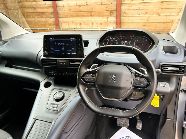 View our PEUGEOT RIFTER