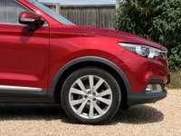 USED 2019 69 MG ZS 1.5 MG ZS Excite 5dr Service History Parking Sensor