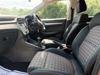 USED 2019 69 MG ZS 1.5 MG ZS Excite 5dr Service History Parking Sensor