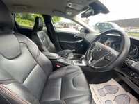 USED 2016 16 VOLVO V40 CROSS COUNTRY 2.0 D3 Pro Hatchback 5dr Diesel Auto Euro 6 (s/s) (150 ps) FULL HISTORY+RARE AUTO+&pound;20 TAX