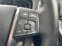 USED 2016 16 VOLVO V40 CROSS COUNTRY 2.0 D3 Pro Hatchback 5dr Diesel Auto Euro 6 (s/s) (150 ps) FULL HISTORY+RARE AUTO+&pound;20 TAX