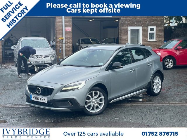 View our VOLVO V40 CROSS COUNTRY