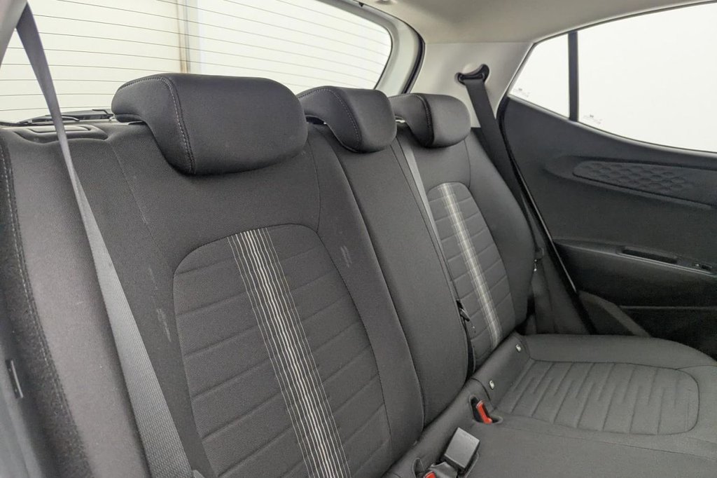 USED 2023 23 HYUNDAI I10 1.0 SE Connect Hatchback 5dr Petrol Manual Euro 6 (s/s) (67 ps) Car Play, Alloys, Camera