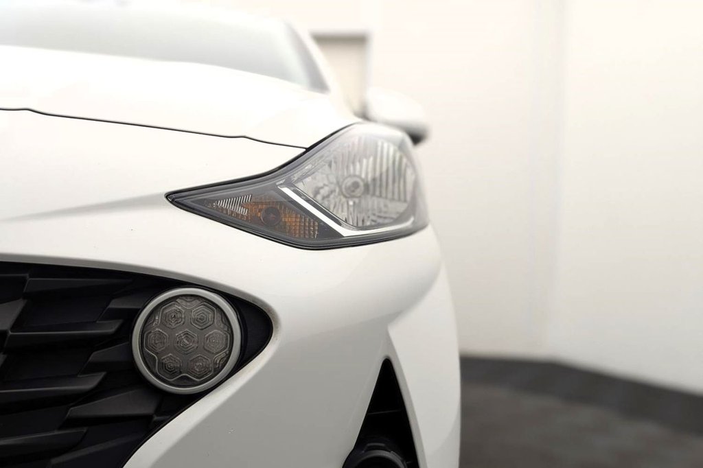 USED 2023 23 HYUNDAI I10 1.0 SE Connect Hatchback 5dr Petrol Manual Euro 6 (s/s) (67 ps) Car Play, Alloys, Camera