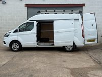 USED 2022 72 FORD TRANSIT CUSTOM 2.0 340 EcoBlue Limited Panel Van 5dr Diesel Manual L2 H2 Euro 6 (s/s) (170 ps) 2022 Ford Transit Custom Limited
