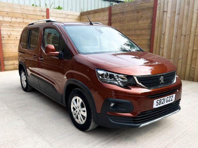 View our PEUGEOT RIFTER