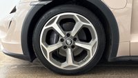 USED 2021 71 PORSCHE TAYCAN Performance Plus 93.4kWh 4 Cross Turismo 5dr Electric Auto 4WD (11kW Charger) (476 ps) 