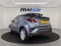 USED 2023 TOYOTA C-HR 1.8 VVT-h GPF Icon SUV 5dr Petrol Hybrid CVT Euro 6 (s/s) (122 ps) 