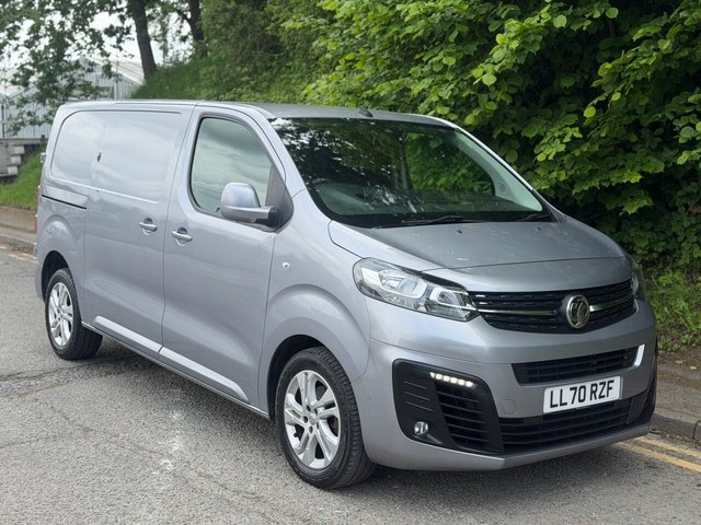 View our VAUXHALL VIVARO