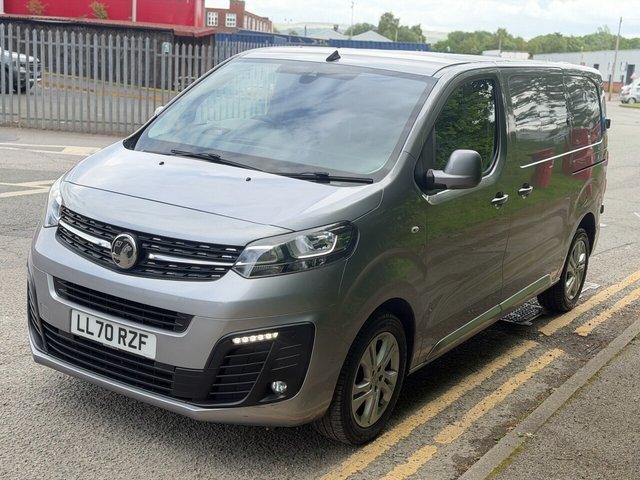 View our VAUXHALL VIVARO