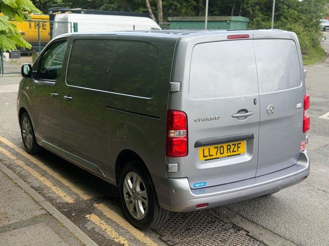 View our VAUXHALL VIVARO