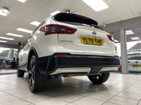 USED 2021 70 NISSAN QASHQAI 1.3 DIG-T N-Motion SUV 5dr Petrol Manual Euro 6 (s/s) (140 ps) STORM WHITE / 3D QUITLED NAPPA LEATHER / PANORAMIC ROOF / TOUCHSCREEN APPLE CARPLAY & ANDROID AUTO / REAR SENSORS / 360 CAMERAS / HEATED SEATS / DAB / CRUISE CONTROL