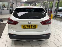 USED 2021 70 NISSAN QASHQAI 1.3 DIG-T N-Motion SUV 5dr Petrol Manual Euro 6 (s/s) (140 ps) STORM WHITE / 3D QUITLED NAPPA LEATHER / PANORAMIC ROOF / TOUCHSCREEN APPLE CARPLAY & ANDROID AUTO / REAR SENSORS / 360 CAMERAS / HEATED SEATS / DAB / CRUISE CONTROL