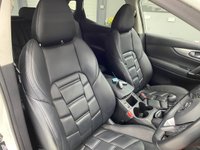USED 2021 70 NISSAN QASHQAI 1.3 DIG-T N-Motion SUV 5dr Petrol Manual Euro 6 (s/s) (140 ps) STORM WHITE / 3D QUITLED NAPPA LEATHER / PANORAMIC ROOF / TOUCHSCREEN APPLE CARPLAY & ANDROID AUTO / REAR SENSORS / 360 CAMERAS / HEATED SEATS / DAB / CRUISE CONTROL