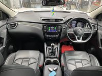 USED 2021 70 NISSAN QASHQAI 1.3 DIG-T N-Motion SUV 5dr Petrol Manual Euro 6 (s/s) (140 ps) STORM WHITE / 3D QUITLED NAPPA LEATHER / PANORAMIC ROOF / TOUCHSCREEN APPLE CARPLAY & ANDROID AUTO / REAR SENSORS / 360 CAMERAS / HEATED SEATS / DAB / CRUISE CONTROL