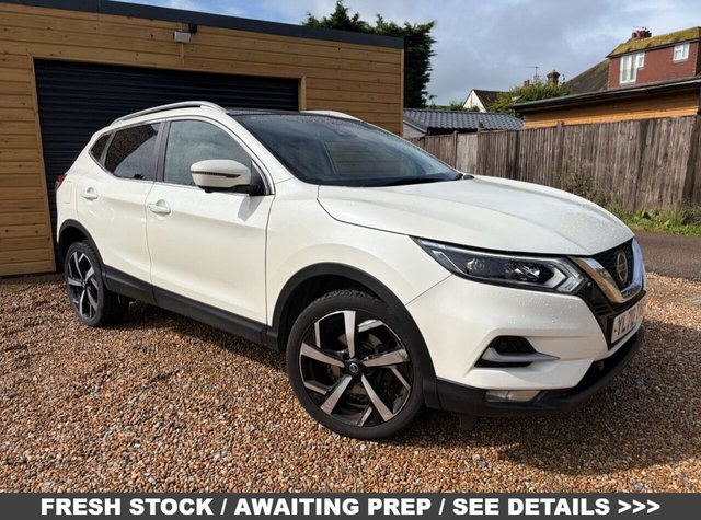 View our NISSAN QASHQAI