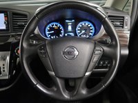 USED 2015 15 NISSAN ELGRAND 2.5 HIGHWAY STAR  5dr 2.5 5dr MPV Petrol RECENTLY SERVICED + WARRANTY