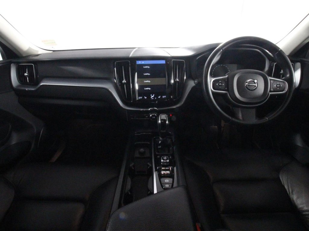USED 2018 18 VOLVO XC60 2.0 D4 Momentum SUV 5dr Diesel Manual AWD Euro 6 (s/s) (190 ps) 