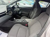 USED 2019 19 TOYOTA C-HR 1.8 VVT-h Icon SUV 5dr Petrol Hybrid CVT Euro 6 (s/s) (122 ps) 