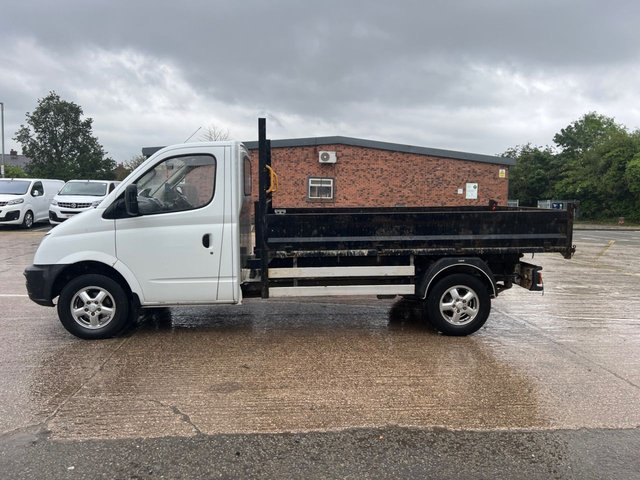 View our LDV V80