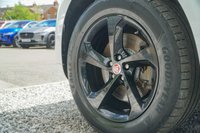 USED 2022 22 JAGUAR F-PACE 2.0 D200 MHEV R-Dynamic S SUV 5dr Diesel Auto AWD Euro 6 (s/s) (204 ps) 