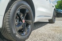 USED 2022 22 JAGUAR F-PACE 2.0 D200 MHEV R-Dynamic S SUV 5dr Diesel Auto AWD Euro 6 (s/s) (204 ps) 