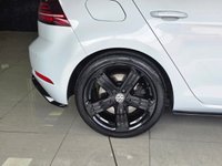 USED 2019 19 VOLKSWAGEN GOLF 2.0 TSI R Hatchback 5dr Petrol DSG 4Motion Euro 6 (s/s) (300 ps) 