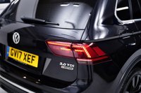 USED 2017 17 VOLKSWAGEN TIGUAN 2.0 TDI R-Line DSG 4Motion Euro 6 (s/s) 5dr PANORAMIC ROOF | BLACK ALLOYS