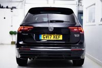 USED 2017 17 VOLKSWAGEN TIGUAN 2.0 TDI R-Line DSG 4Motion Euro 6 (s/s) 5dr PANORAMIC ROOF | BLACK ALLOYS