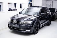 USED 2017 17 VOLKSWAGEN TIGUAN 2.0 TDI R-Line DSG 4Motion Euro 6 (s/s) 5dr PANORAMIC ROOF | BLACK ALLOYS