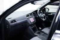 USED 2017 17 VOLKSWAGEN TIGUAN 2.0 TDI R-Line DSG 4Motion Euro 6 (s/s) 5dr PANORAMIC ROOF | BLACK ALLOYS