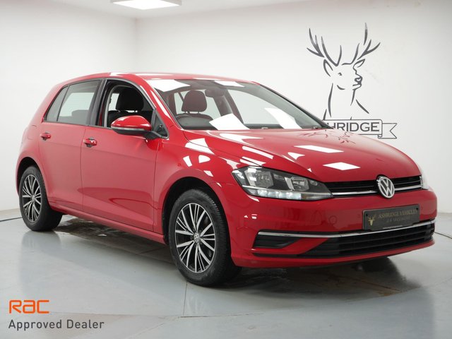 View our VOLKSWAGEN GOLF