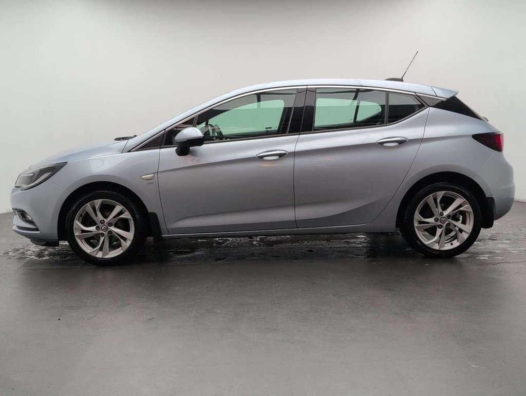 Used 2017 17 VAUXHALL ASTRA 1.4 Astra SRi T 5dr CLICK+COLLECT / HOME DELIVERY