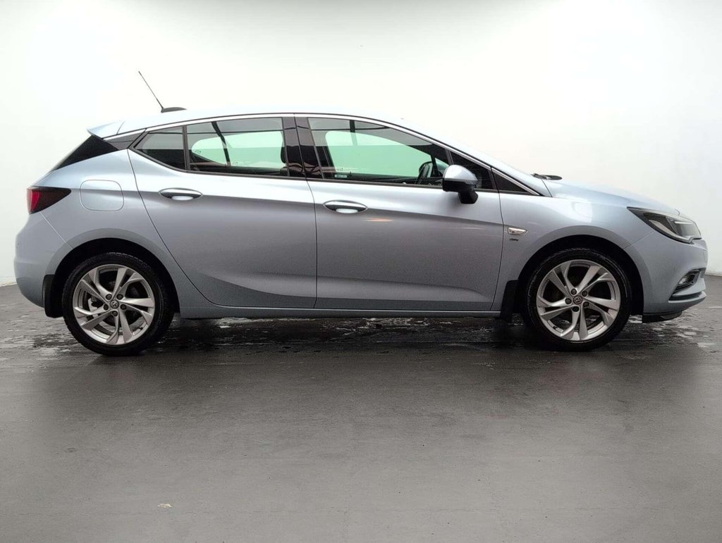 Used 2017 17 VAUXHALL ASTRA 1.4 Astra SRi T 5dr CLICK+COLLECT / HOME DELIVERY