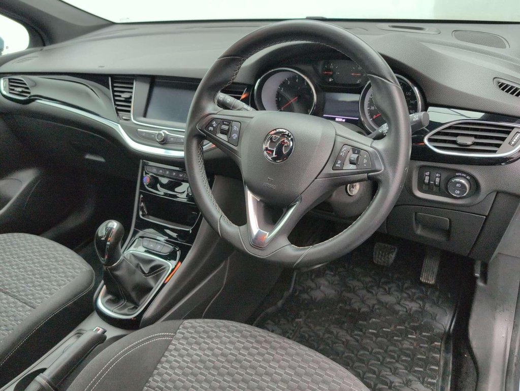 Used 2017 17 VAUXHALL ASTRA 1.4 Astra SRi T 5dr CLICK+COLLECT / HOME DELIVERY