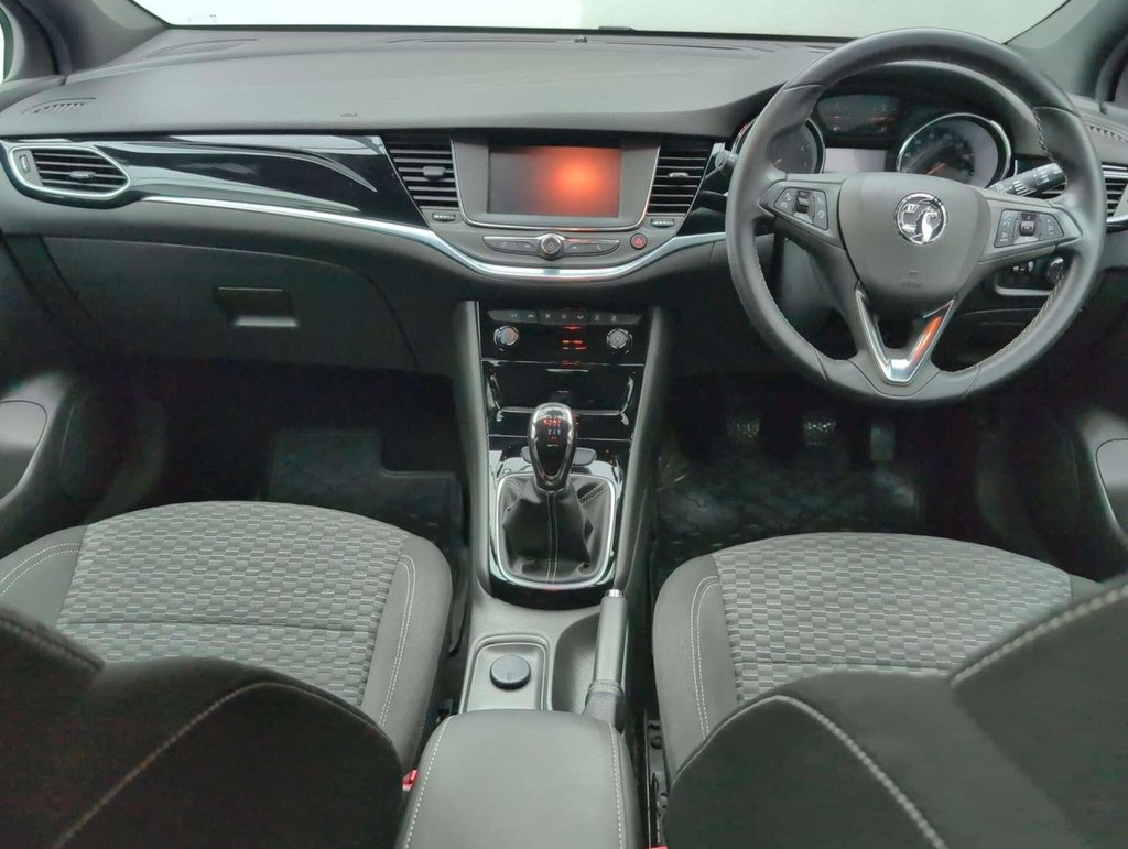 Used 2017 17 VAUXHALL ASTRA 1.4 Astra SRi T 5dr CLICK+COLLECT / HOME DELIVERY
