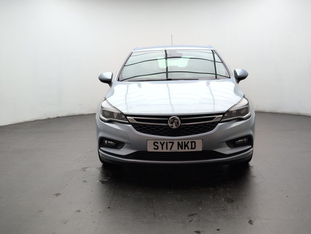 Used 2017 17 VAUXHALL ASTRA 1.4 Astra SRi T 5dr CLICK+COLLECT / HOME DELIVERY