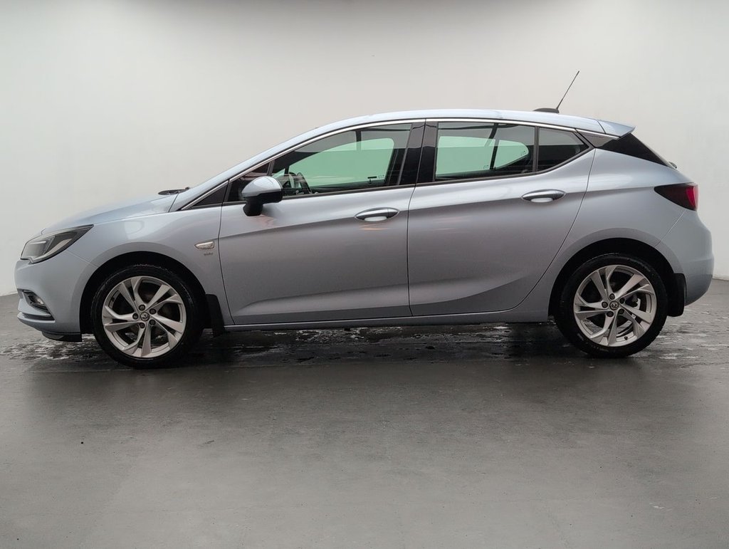 Used 2017 17 VAUXHALL ASTRA 1.4 Astra SRi T 5dr CLICK+COLLECT / HOME DELIVERY