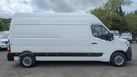 USED 2023 23 RENAULT MASTER L3 H3 DCI 135 PS LWB Extra High Roof Business LH 35 With Air Conditioning, Electric Pack, Parking Sensors, Bulkhead Ply Lining finished in 