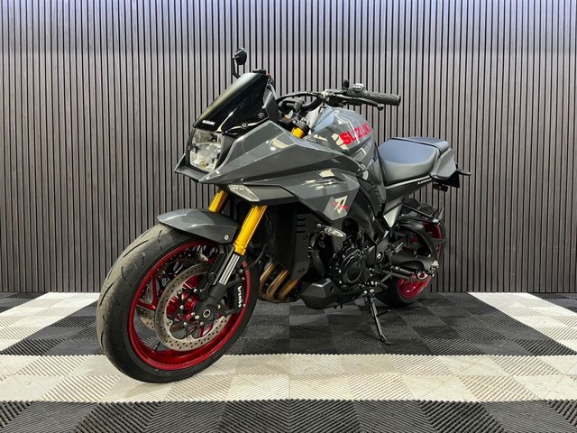 View our SUZUKI KATANA 1000
