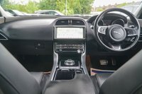 USED 2018 68 JAGUAR XE 2.0d Portfolio Saloon 4dr Diesel Auto Euro 6 (s/s) (180 ps) 
