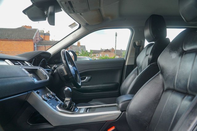 View our LAND ROVER RANGE ROVER EVOQUE