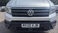 USED 2020 20 VOLKSWAGEN CRAFTER MWB High Roof Trendline Automatic Tdi 140 PS CR35 With Air Conditioning, Electric Pack, Parking Sensors, Bulkhead, Ply Lining finished in 