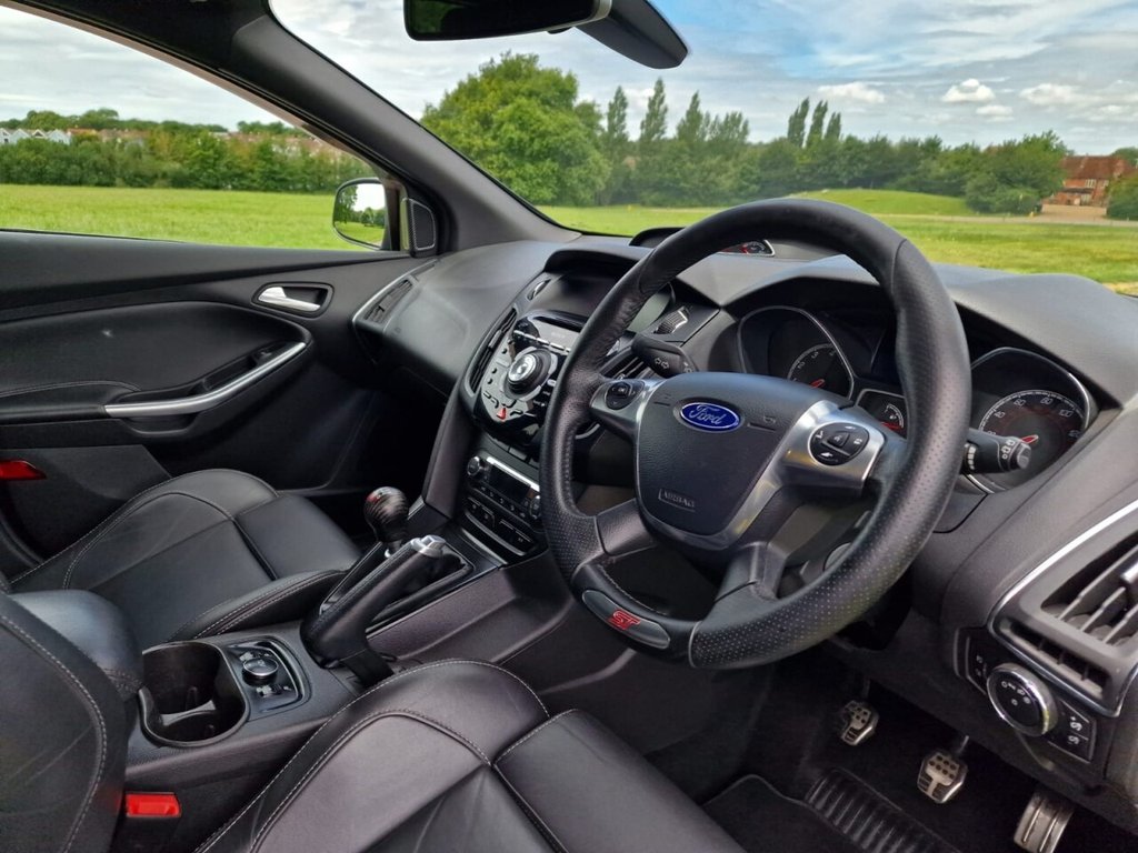 USED 2014 14 FORD FOCUS 2.0T EcoBoost ST-3 Hatchback 5dr Petrol Manual Euro 5 (s/s) (250 ps) FINANCE AVAILABLE