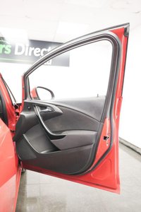 USED 2015 15 VAUXHALL ASTRA 1.4i Excite Euro 6 5dr Full 9 Stamp Service History